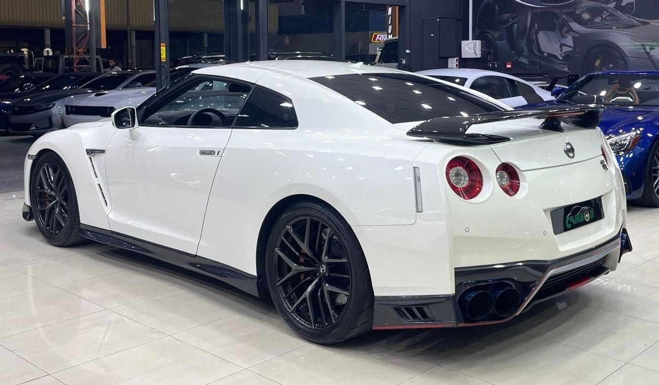 Nissan GTR Premium 3.8L (2 Seater)