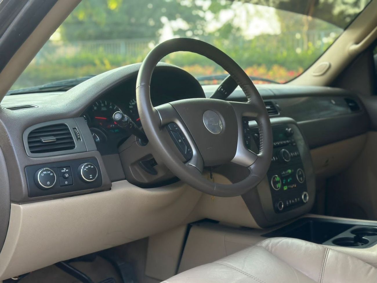 Chevrolet Tahoe LTZ 5.3L 4WD (8 Seater)