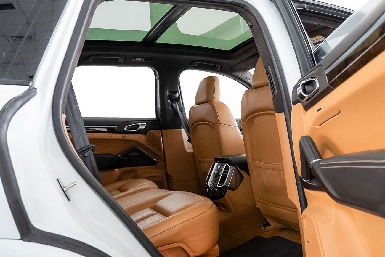 بورش كايان GTS