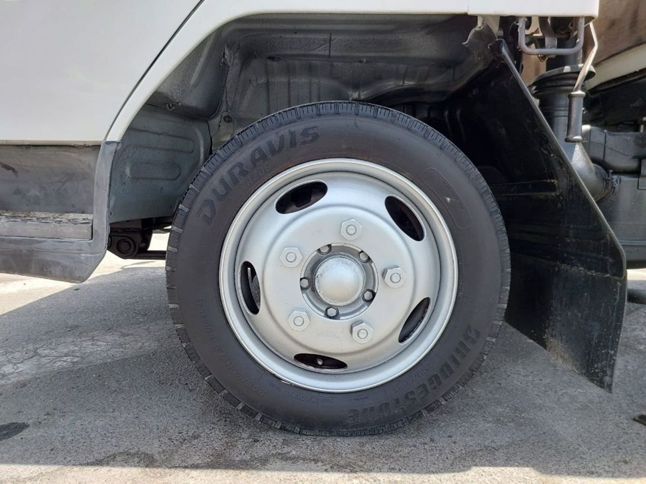 Mitsubishi Fuso Canter MITSUBISHI CANTER 4D33 TRUCK RHD 1993 MODEL 4.2 L DIESEL MANUAL(PM81723)