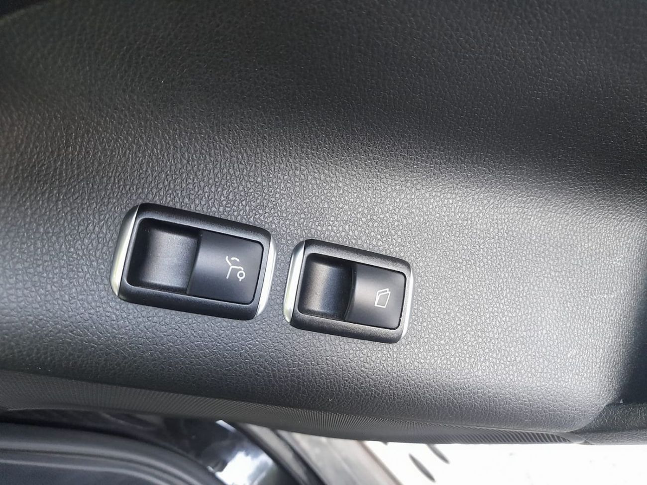 Mercedes-Benz GLS 350 diesel 7 seater japan imported