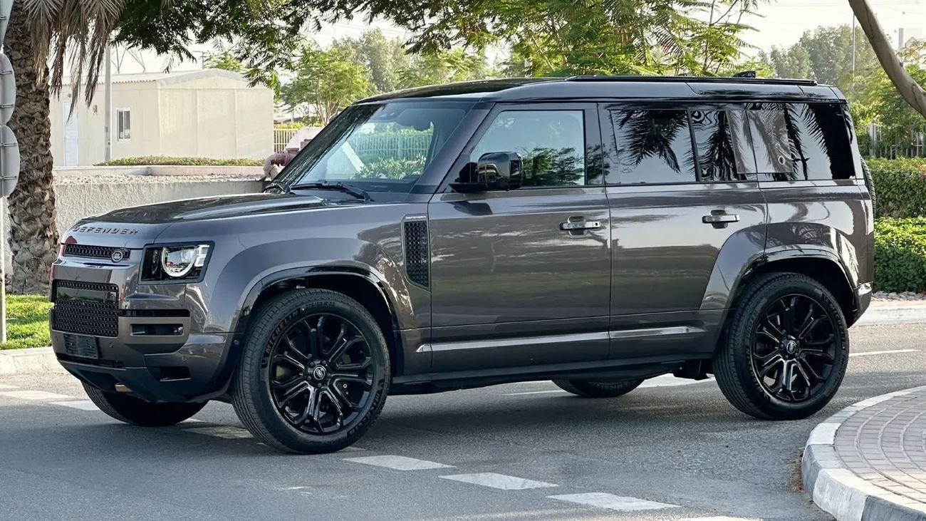 New Land Rover Defender 110 P635 OCTA V8 4.4L AWD 2025 for sale in ...