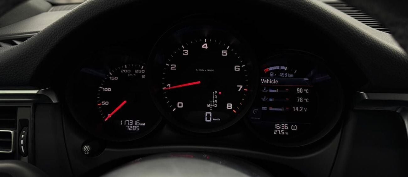 Porsche Macan STD 2.0L (252 HP)