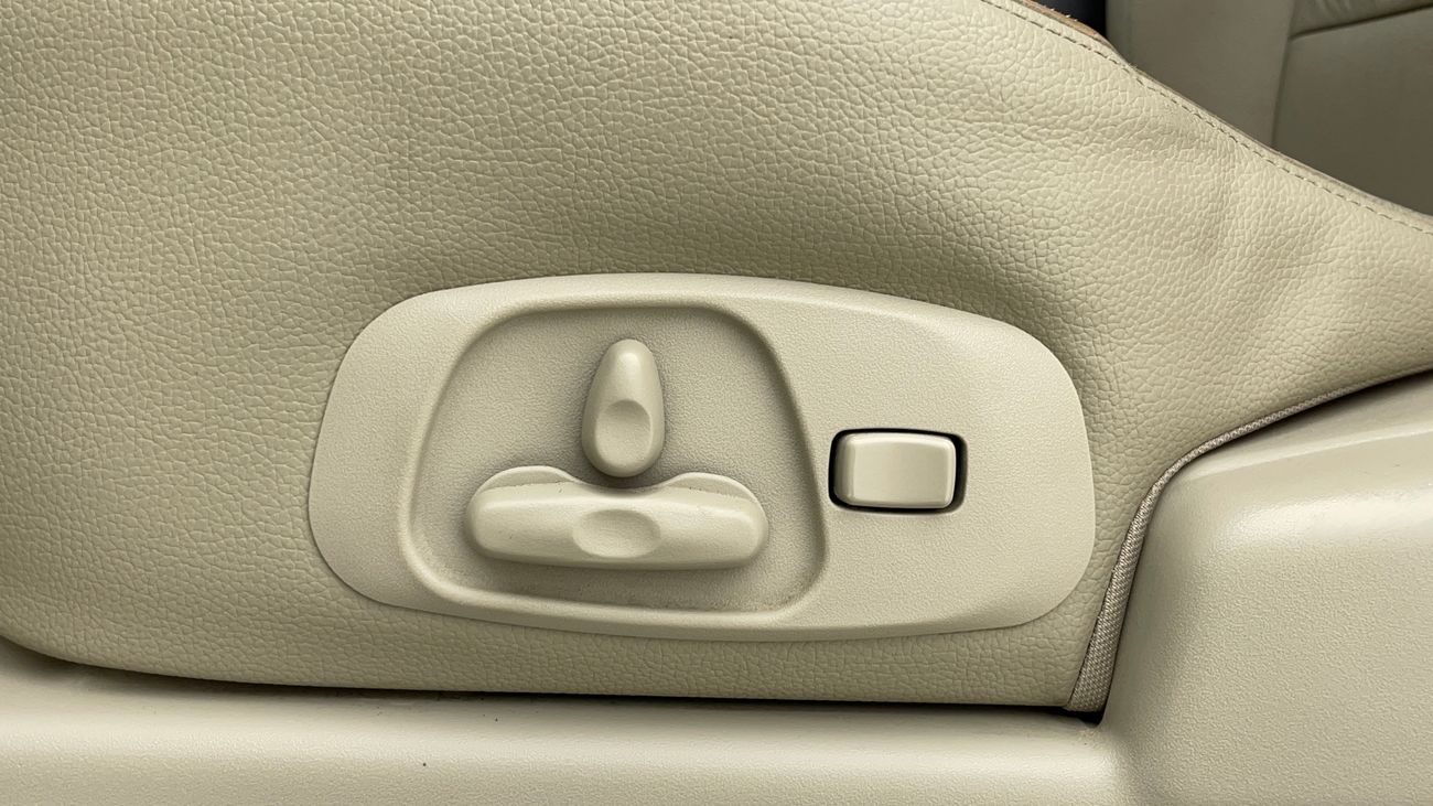 Mitsubishi Pajero GLS HIGHLINE 3 | Zero Down Payment | Free Home Test Drive