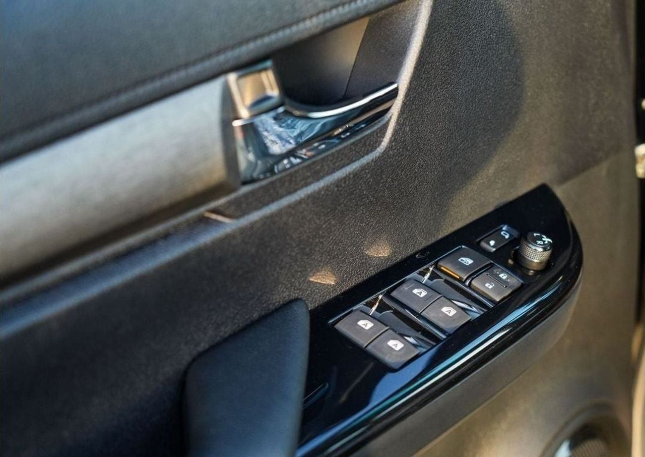 Toyota Hilux ADVENTURE | D/C | 4WD | 4.0 | A/T | 2025