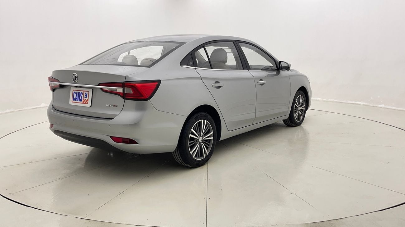 أم جي 5 LUXURY 1.5 | بدون دفعة مقدمة | اختبار القيادة في المنزل