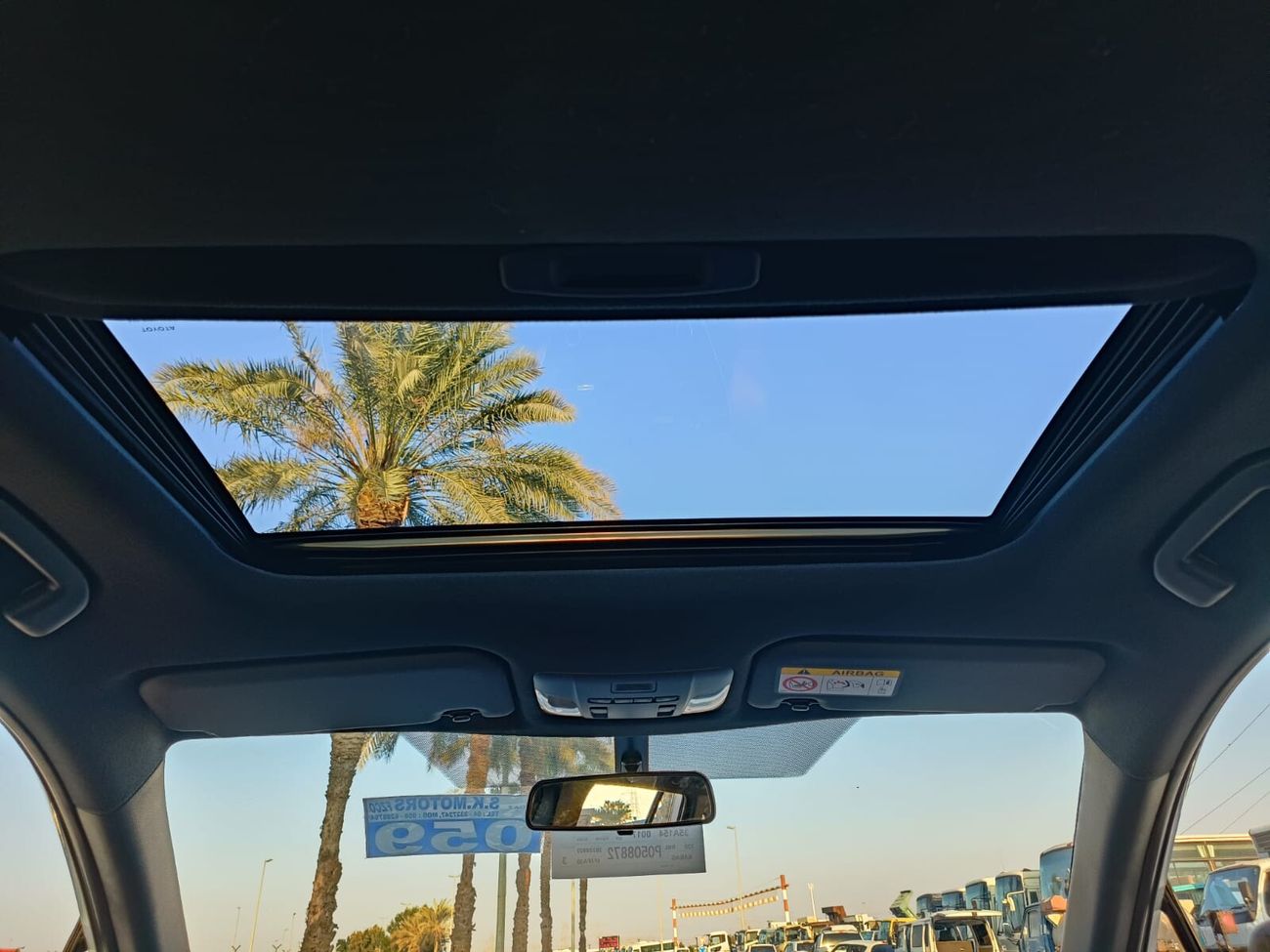 Toyota Corolla Cross 1.8L HYBRID / LEATHER SEATS / DVD+CAMERA / SUNROOF  (CODE #508872))