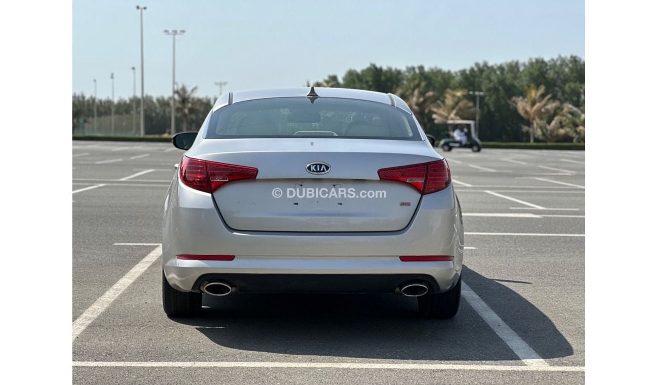 كيا أوبتيما موديل 2011 خليجي حاله ممتازه جدا من الداخل والخارج فل مواصفات