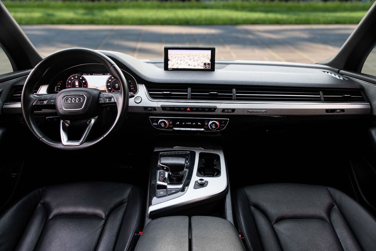 Audi Q7 2,311 P.M  | 0% Downpayment | Q7 55 TFSI | WELL MAINTAINED