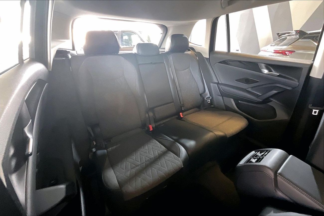 فولكس واجن تيجوان Life Plus | شامل الضمان | 0 ﺪﻔﻋﺓ ﺃﻮﻟﻯ