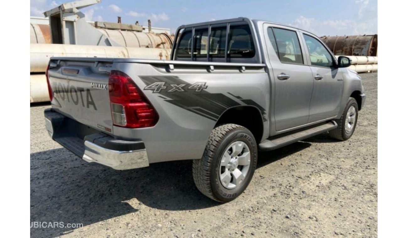 Toyota Hilux MID OPTIONS 2.4L DIESEL 6M/T 4WD