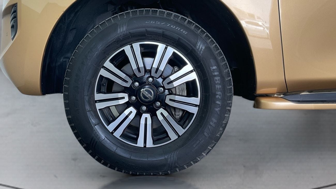 نيسان باترول 4.0 V6 SE T2 4WD AUTO | شامل الضمان | 0 ﺪﻔﻋﺓ ﺃﻮﻟﻯ