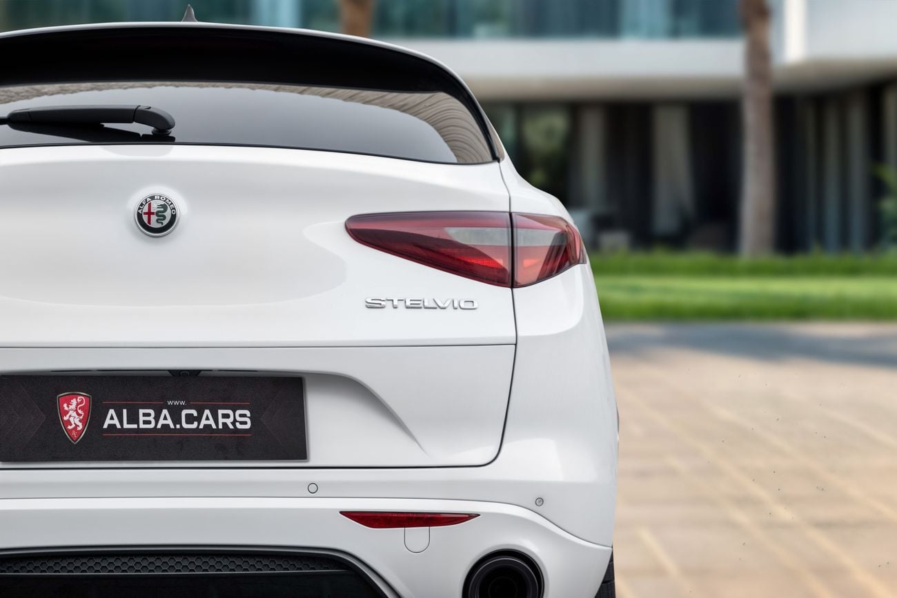 Alfa Romeo Stelvio VELOCE | 2,115 P.M | 0% Downpayment | LOW KM | WARRANTY!