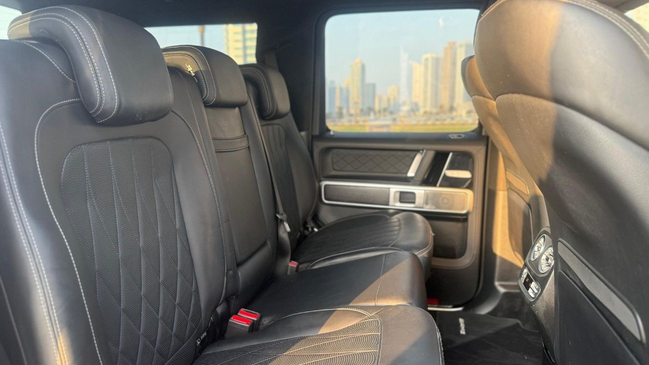 Mercedes-Benz G 63 AMG Std 4.0L