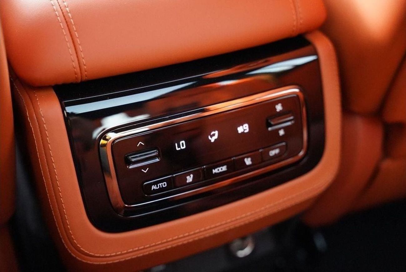 ROX 01 2025 ROX 01 VIP  Hybrid SUV 6Seaters with 2 keys AWD 0Km