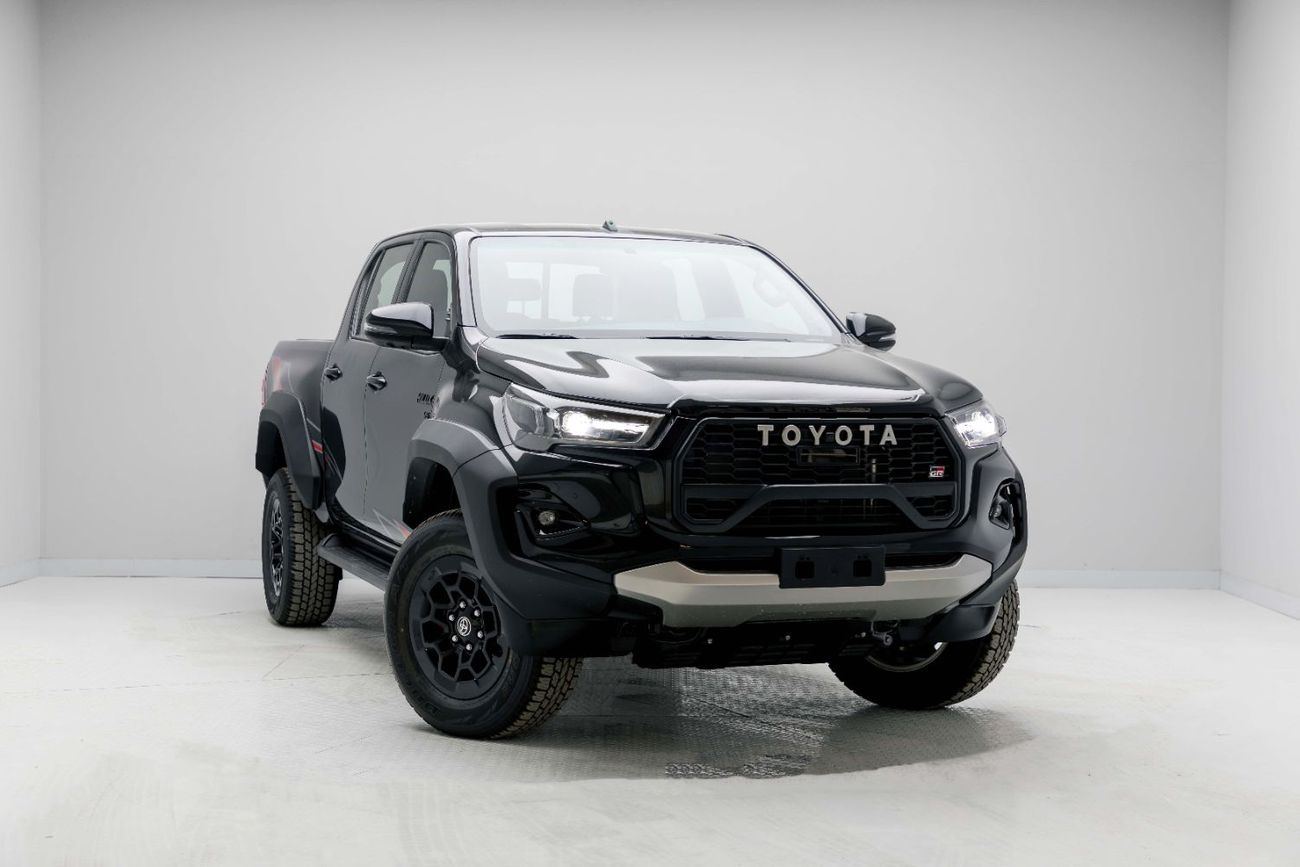 تويوتا هيلوكس 4.0L - Attitude Black Inside GR-S White | Export Only