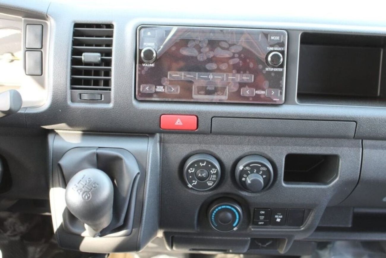 Toyota Hiace High Roof 2.7L Petrol 13-Seater 2024YM