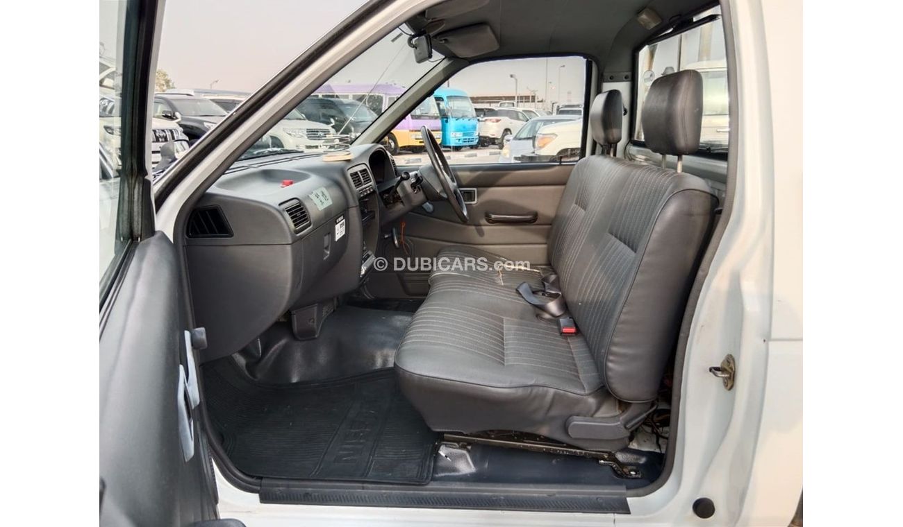 نيسان بيك آب NISSAN DATSUN PICK UP RIGHT HAND DRIVE   (PM1524)