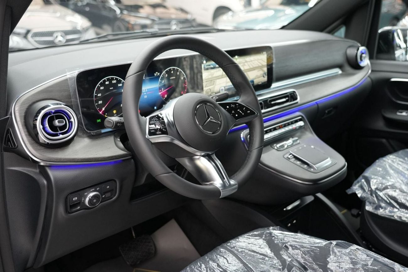 Mercedes Benz V300