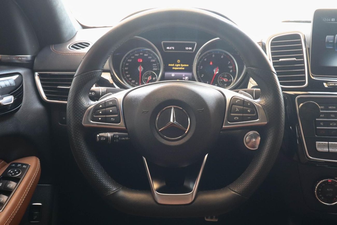 مرسيدس بنز GLE 43 AMG C292
