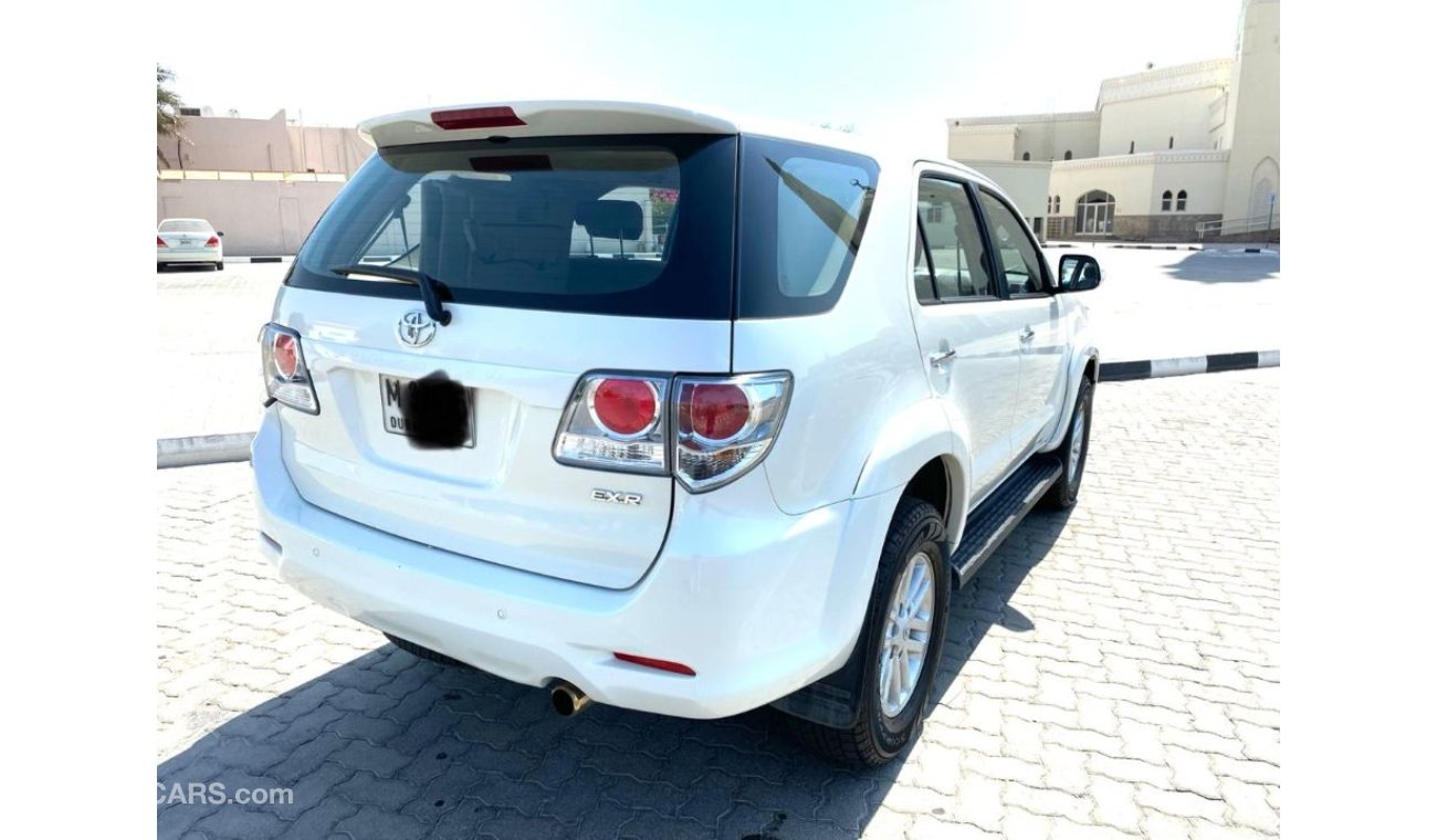Toyota Fortuner 2014 EXR Gulf specs low mileage agency service history 4x4 drive