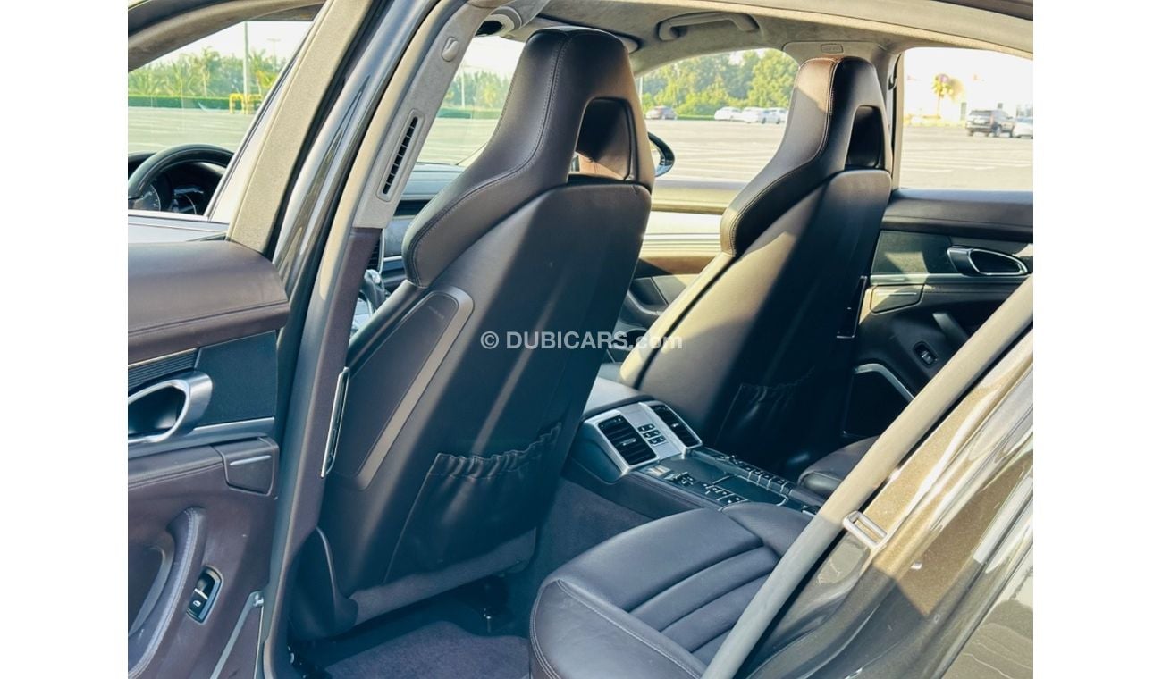 Porsche Panamera PORSCHE PANAMERA GTS MODEL 2016 FULL OPTION