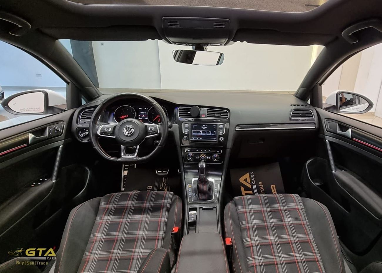 Volkswagen Golf 2017 Volkswagen GTI, Volkswagen Warranty-Full Service History, GCC