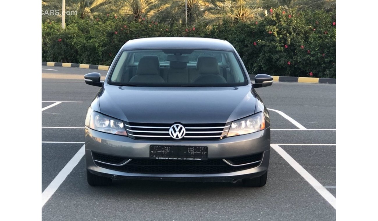 Volkswagen Passat MODEL 2014 GCC CAR PERFECT CONDITION INSIDE AND OUTSIDE