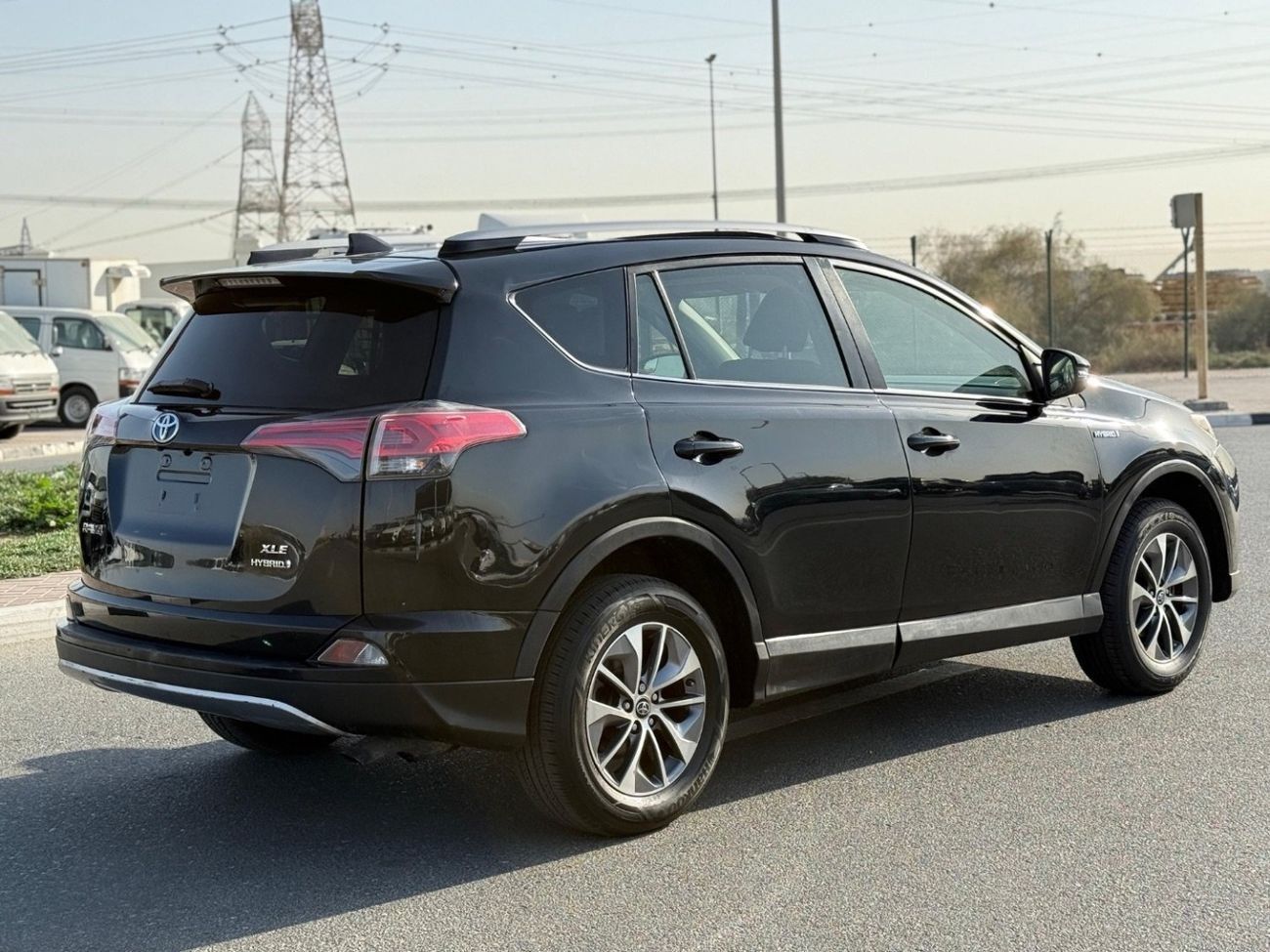 Toyota RAV4 Hybrid XLE 2.5L