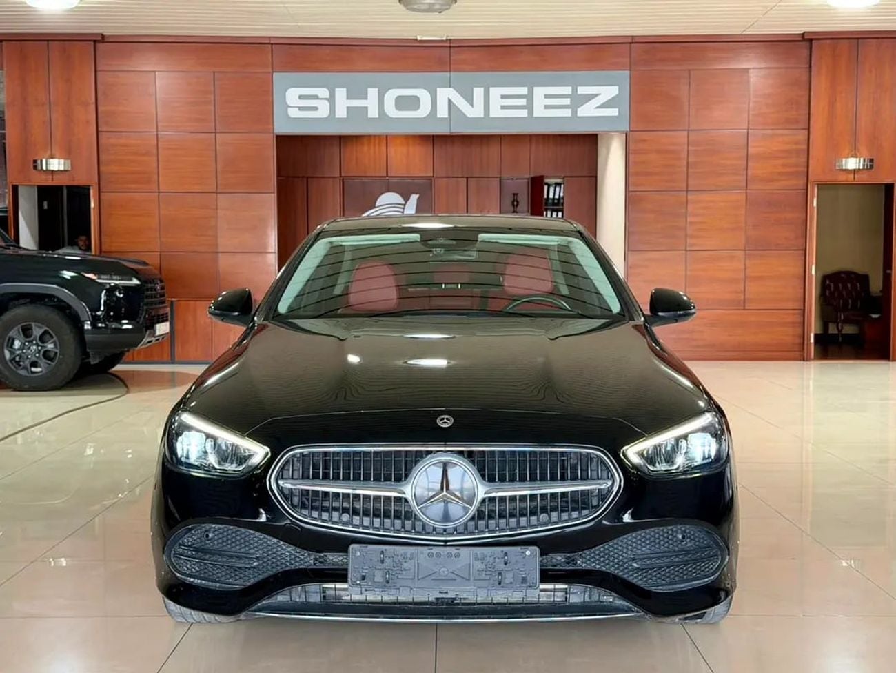 مرسيدس بنز C 300 C300 German Specs