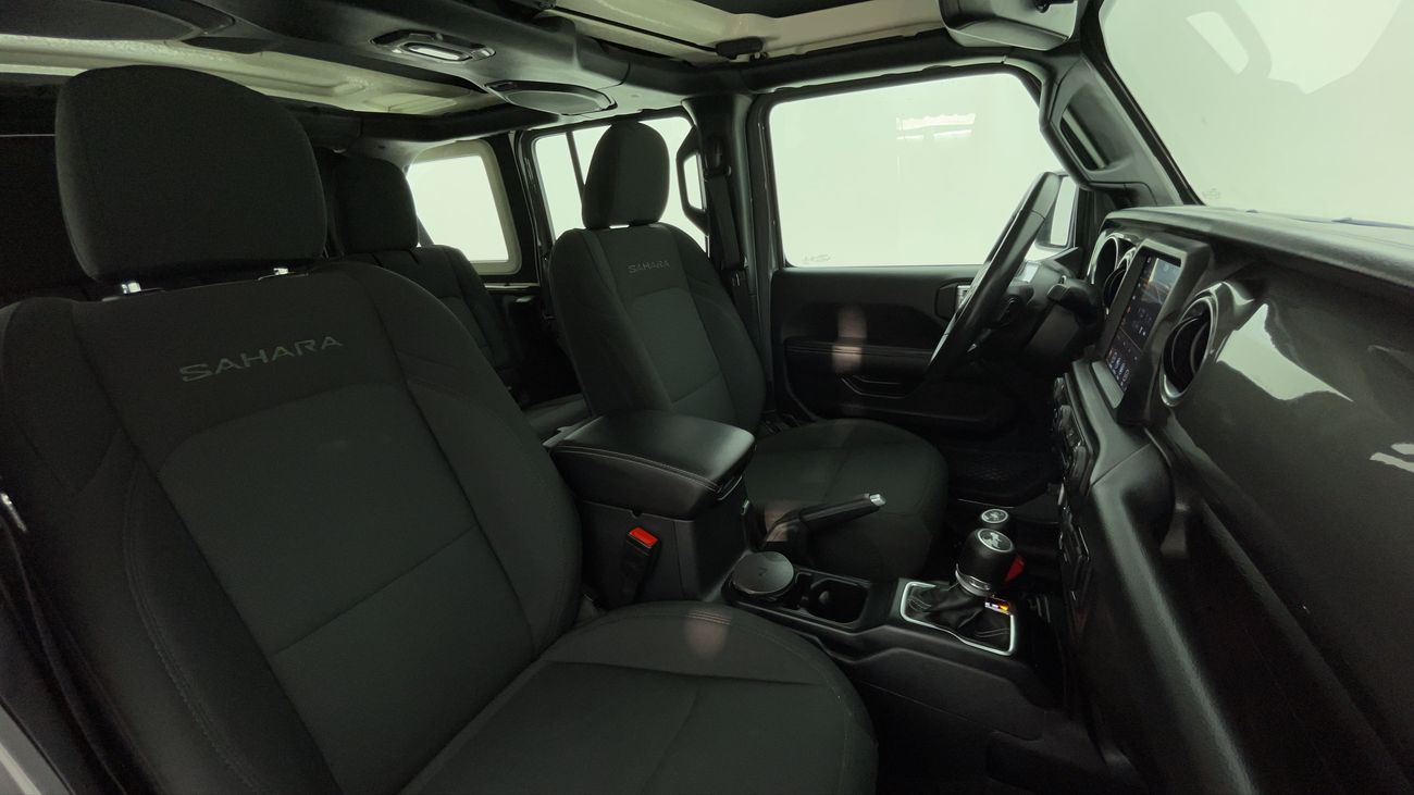 جيب رانجلر UNLIMITED SAHARA 3.6 | بدون دفعة مقدمة | اختبار القيادة في المنزل