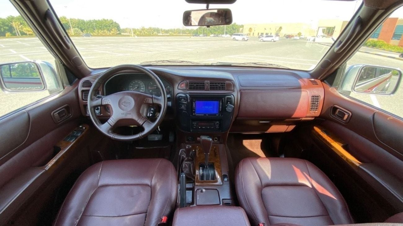 Nissan Patrol Super Safari