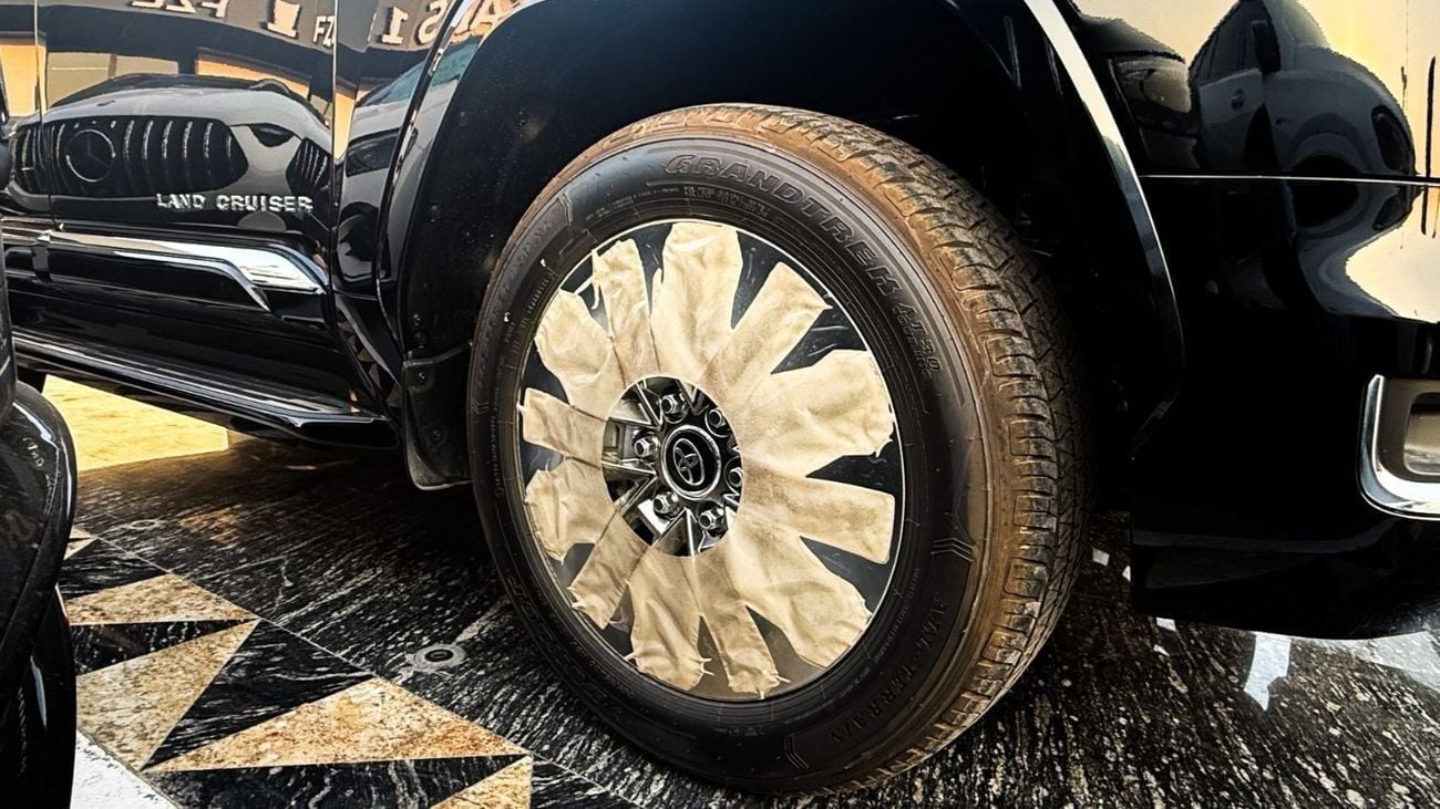 تويوتا لاند كروزر VXR 3.5L