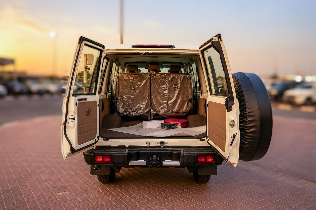 Toyota Land Cruiser Pickup 70 4.0L V6 Petrol (1GR-FE)