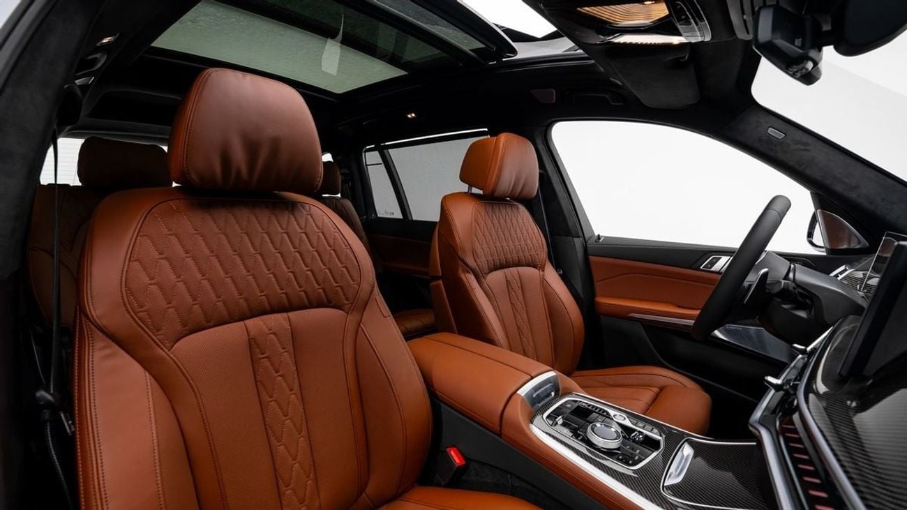 BMW X7 M60i - 2025 - GCC - Under Warranty