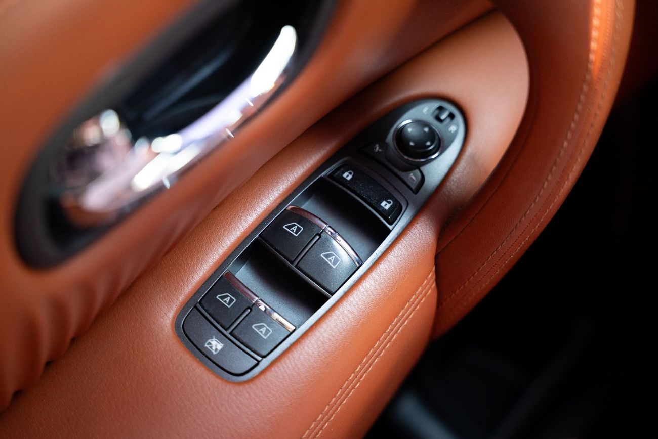 Nissan Patrol SE Platinum 2022 Full Service History GCC V6