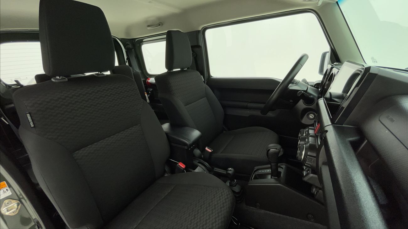 سوزوكي جيمني GLX 1.5 | بدون دفعة مقدمة | اختبار قيادة مجاني للمنزل