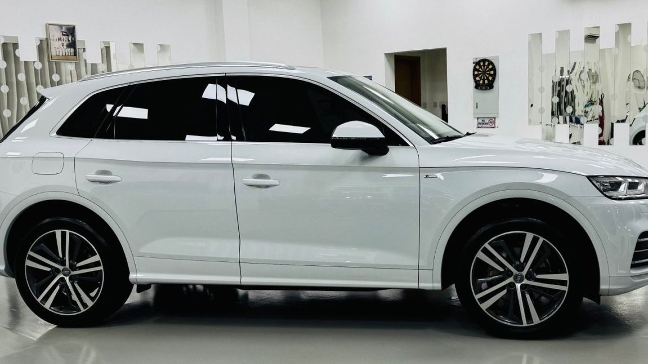 Audi Q5 45 TFSI Quattro GCC .. S line .. Original Paint .. Warranty .. Perfect Condition .. Top Range