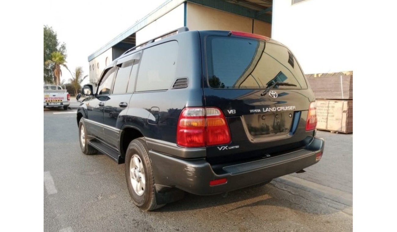 تويوتا لاند كروزر TOYOTA LAND CRUISER RIGHT HAND DRIVE (PM855)