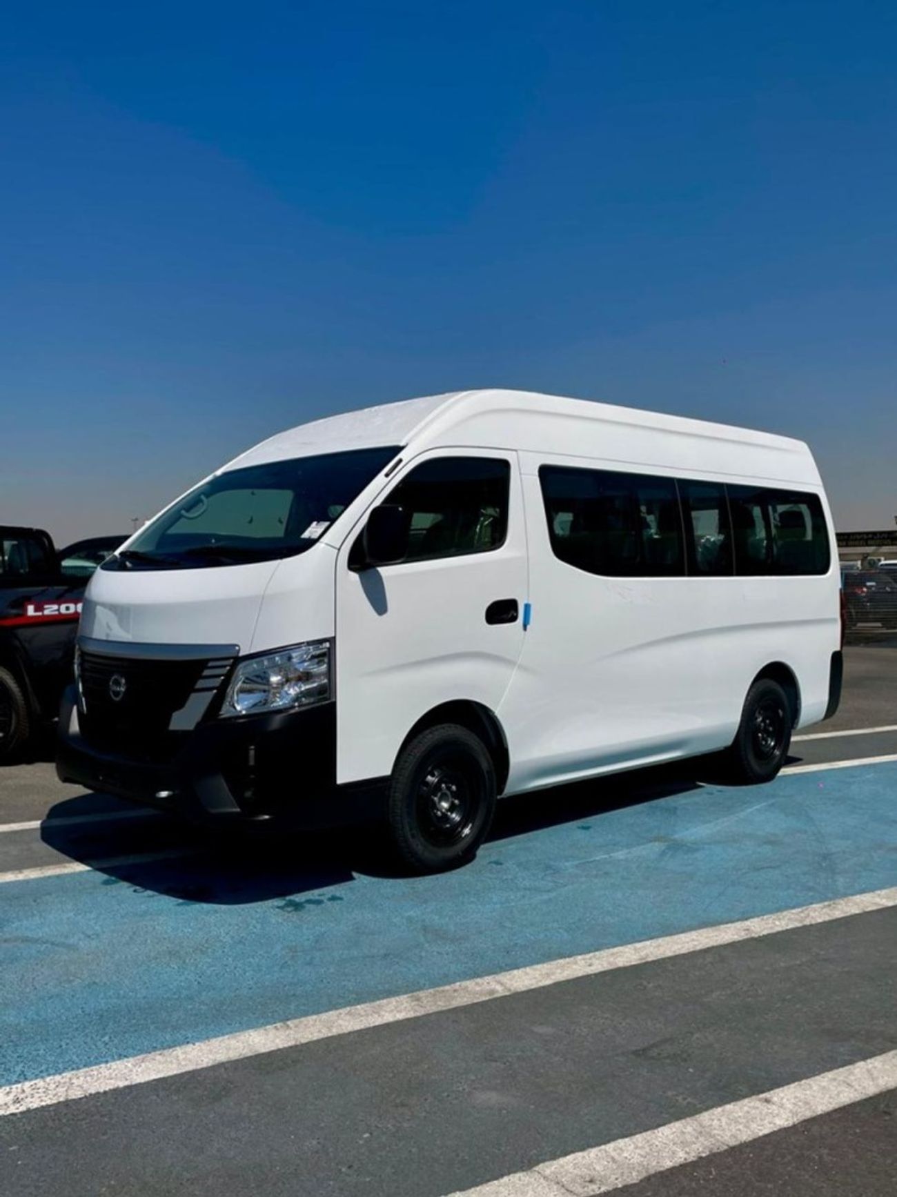 نيسان أورفان Nissan Urvan 2025 2.5L Diesel Best Price For Export!!!