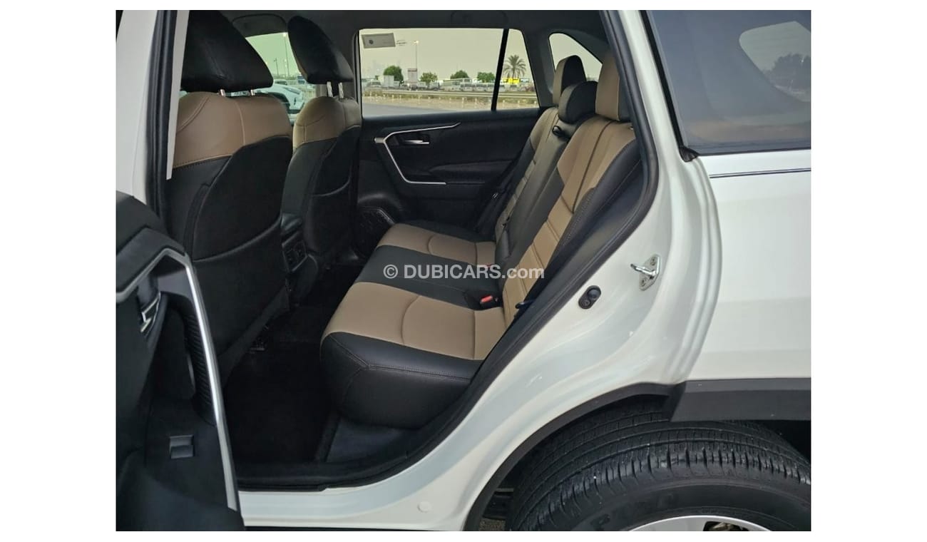 تويوتا راف ٤ 2020 Toyota Rav4 XLE 2.5l V4 /