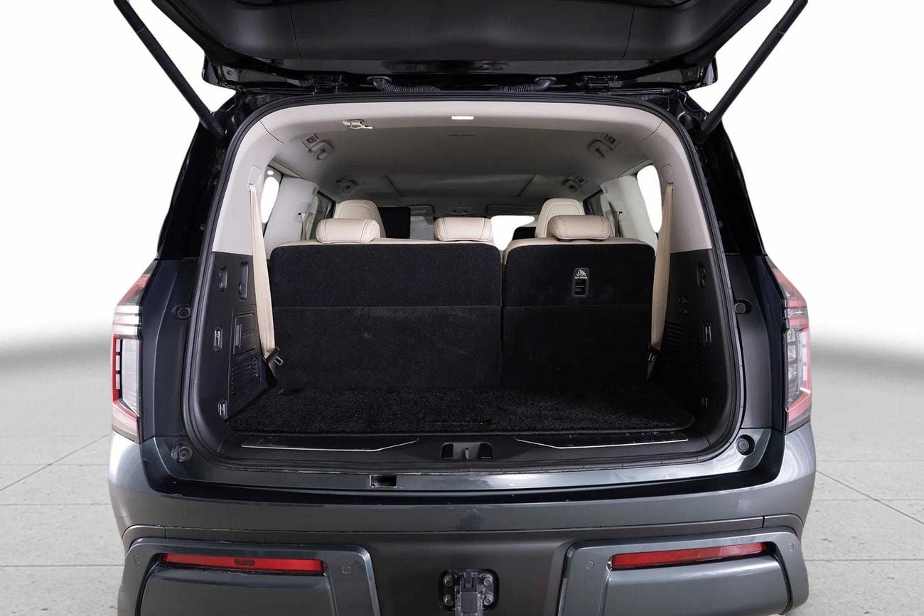 Nissan Patrol SE Platinum City 5.6L SE PLATINUM CITY 3.8