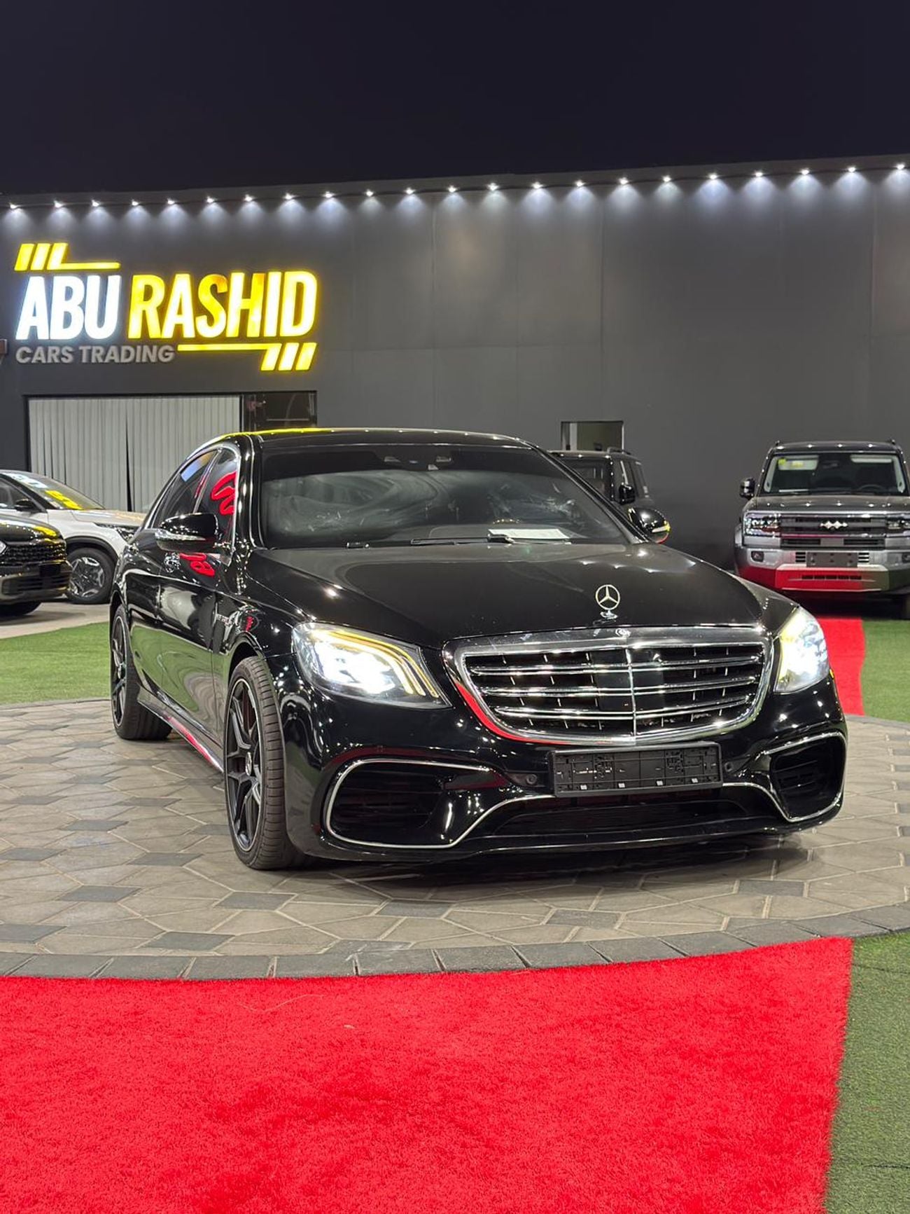 مرسيدس بنز S 550 