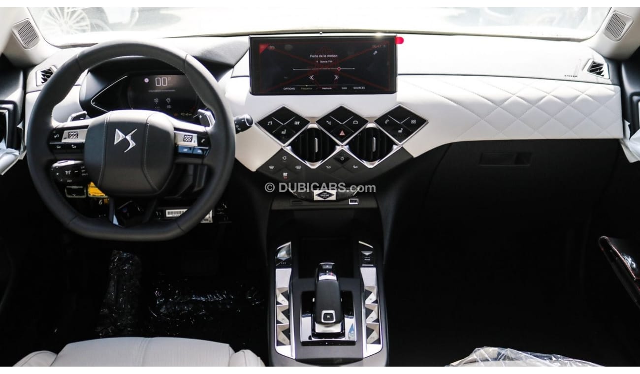 Citroen DS3 Citroen DS3 Crossback 1.2L Puretech SO chic 1.0PS  Brand New 2019 Model