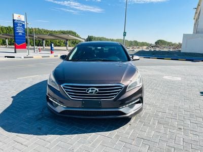 Hyundai Sonata SE 2.4L