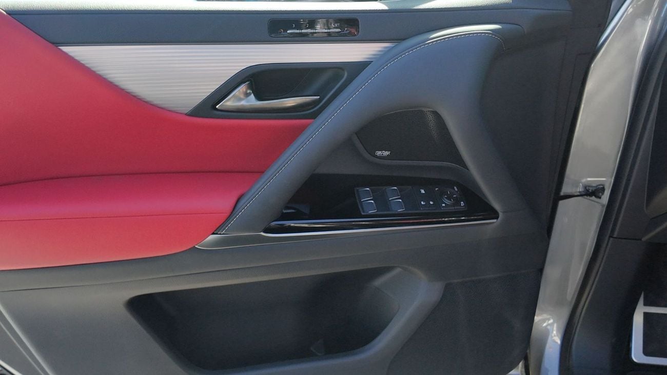 Lexus LX 700h LEXUS LX700H F Sport 2025