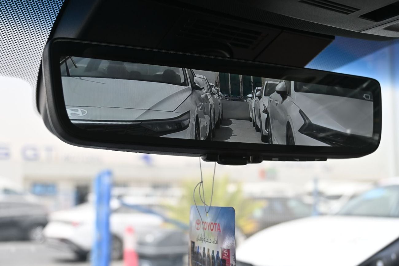 تويوتا كامري Toyota Camry Lumiere 2.5L Hybrid GCC, Model 2026, Color Black