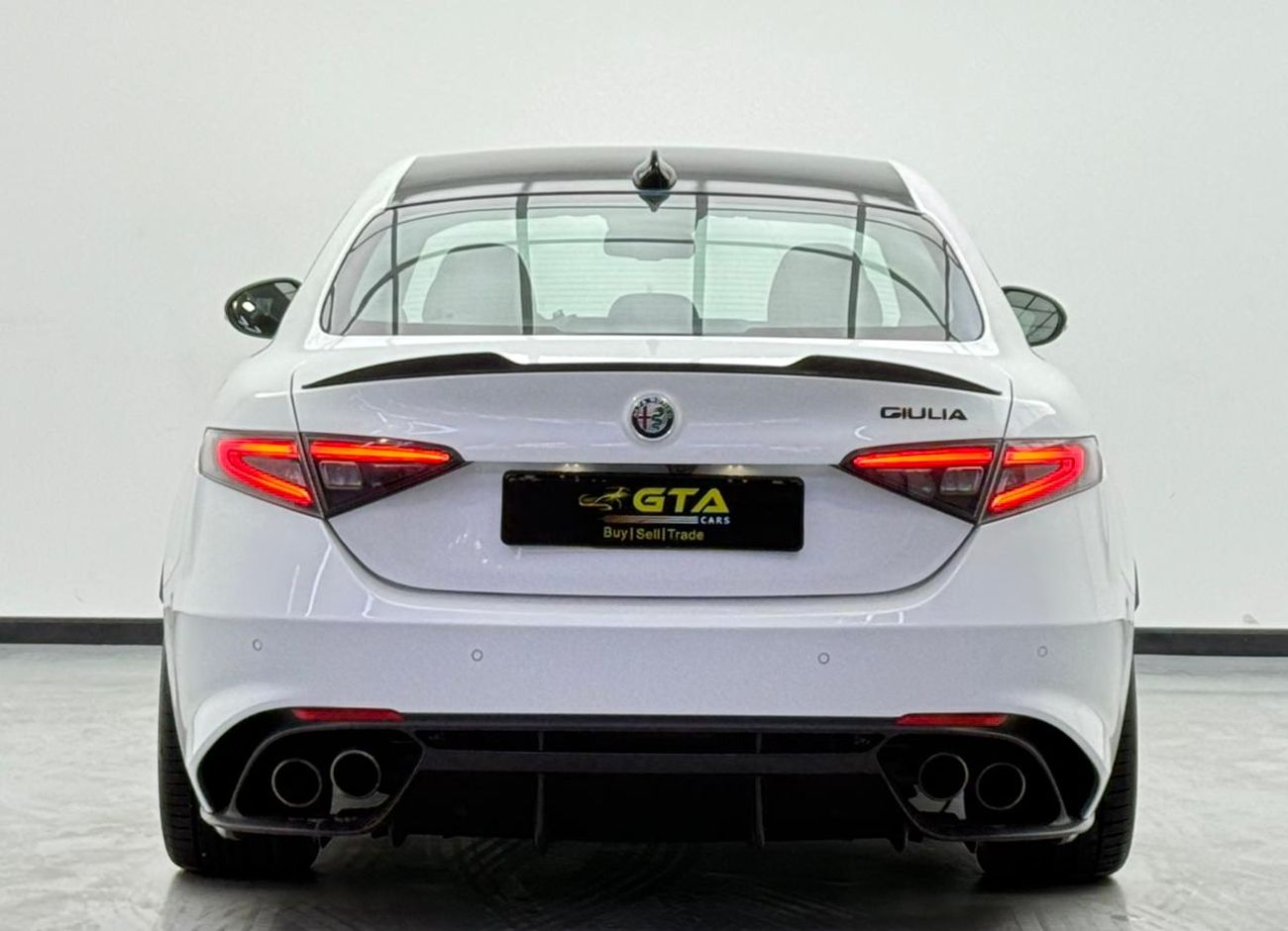 ألفا روميو جوليا Quadrifoglio 2.9L (510 HP) 2020 Alfa Romeo Giulia ,Gargash Warranty+Service Contract+Full Service Hi