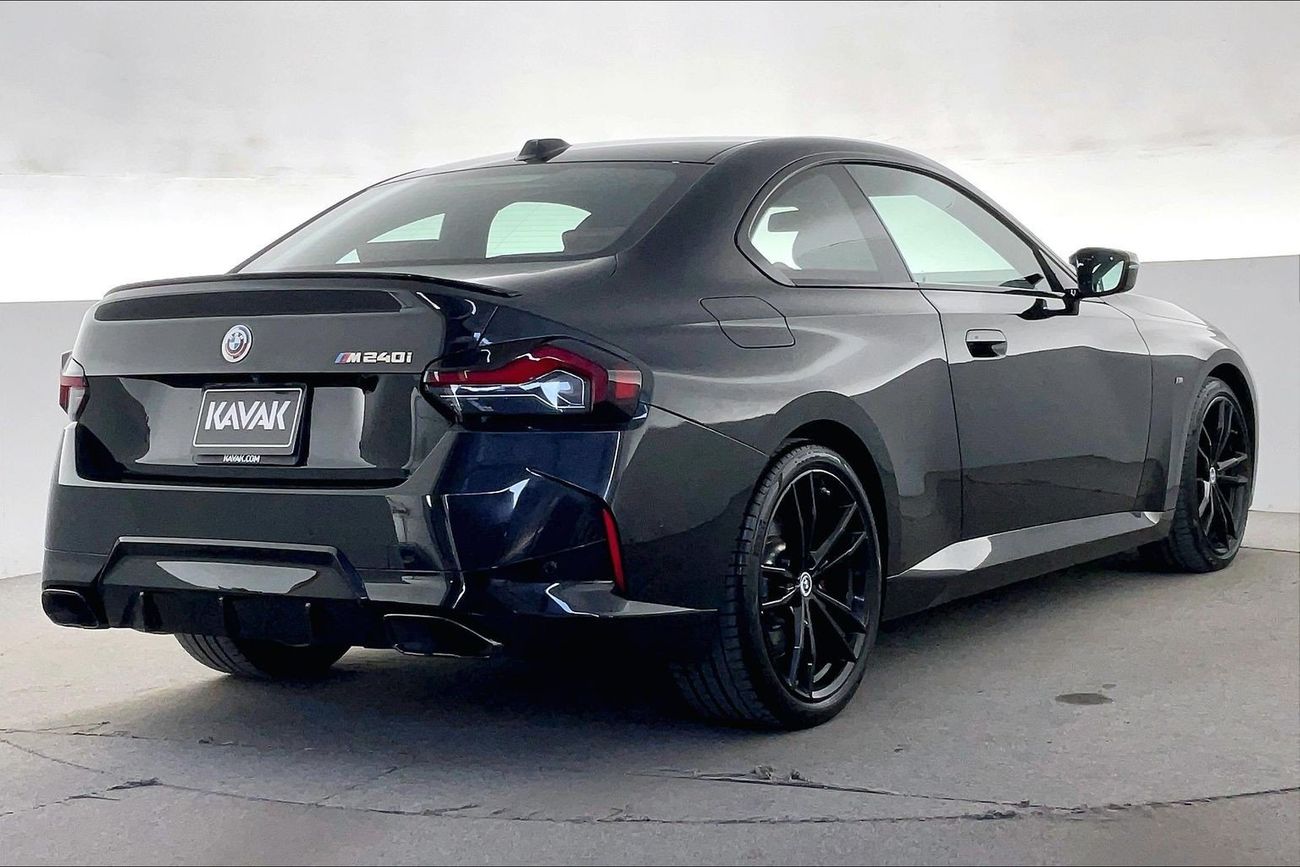 بي أم دبليو M240i Standard | National Day Celebration | شامل الضمان | 0 ﺪﻔﻋﺓ ﺃﻮﻟﻯ