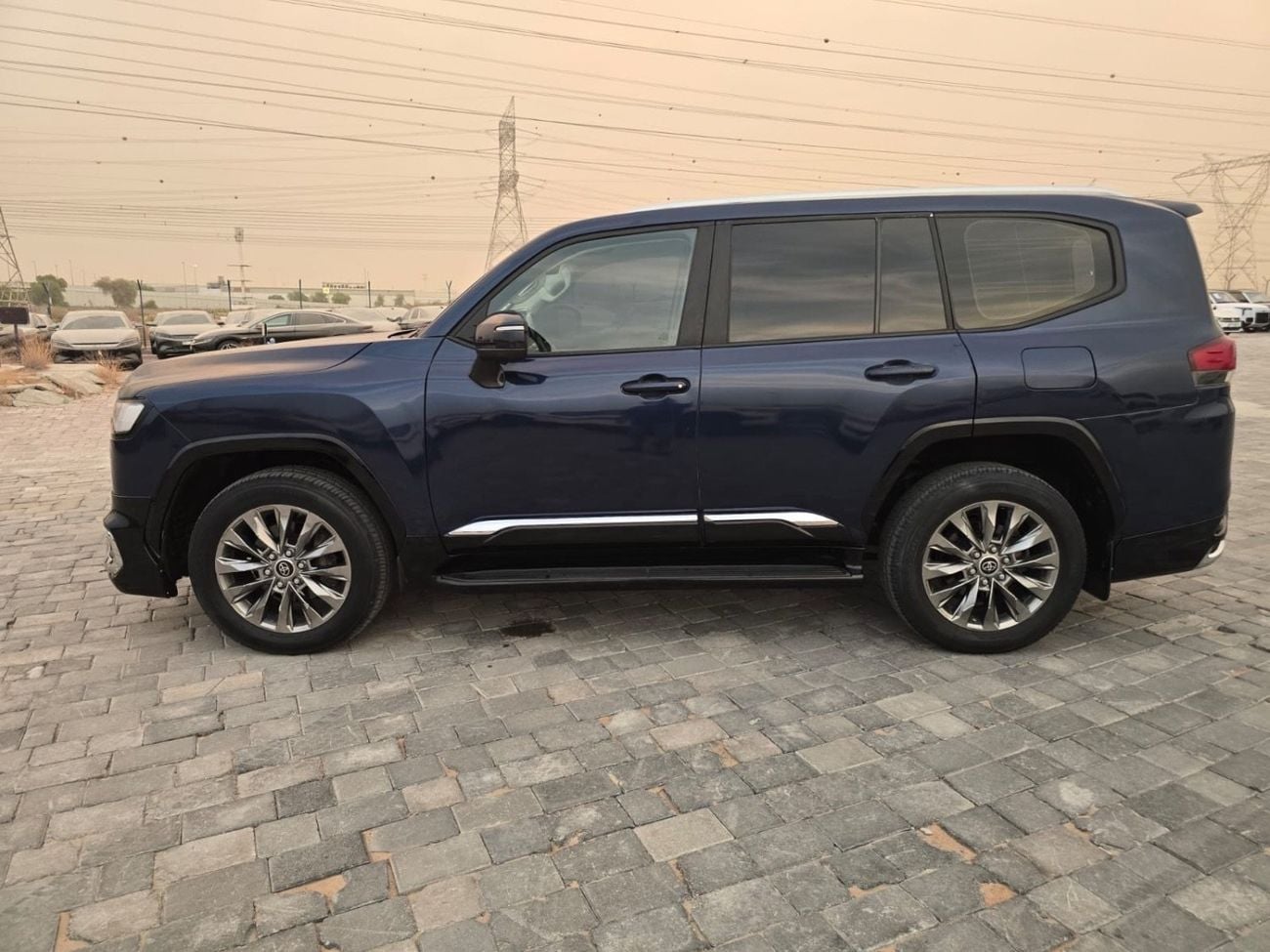 Toyota Land Cruiser VXR